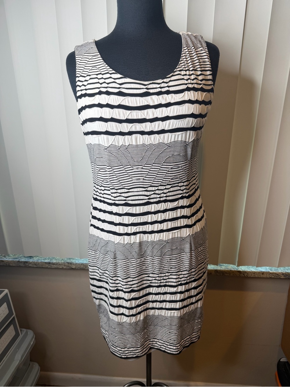 Michael Tyler Black White Striped Sleeveless Bodycon Lined Dress Size Medium